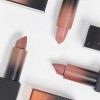 Huda Beauty Barra Hidratante Brillo Rajah Makeup Cosmetic