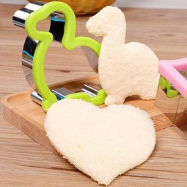 28PCS Bread Sandwich Cutter, Mini Sandwich Cutters for Kids, Cookie Cutters, Baking Tools Fondant Cutter Set, Vegetable Fruit Cutter Crust Cutter for Bento Lunch or Kids’ Party Supplies