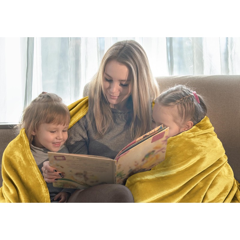 Utopia Bedding Utopia Bedding Fleece Blanket Twin Size Gold 300GSM