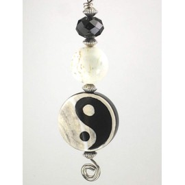 Yin Yang Zen Natural Agate and Mother-of-Pearl Ceiling Fan Pull