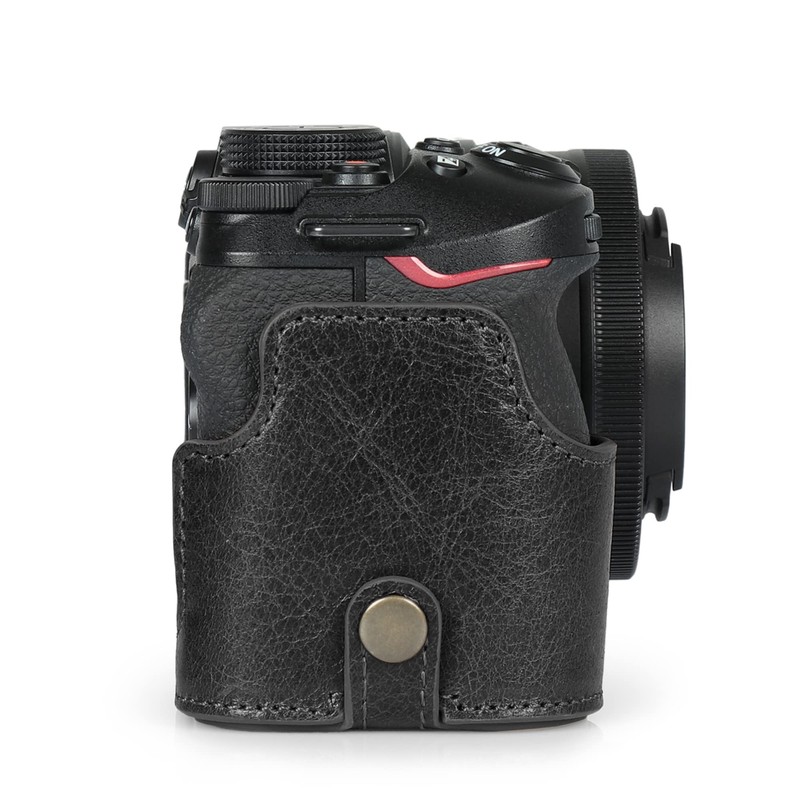 MegaGear EVER READY Genuine Leather Camera Case Compatible with Nikon