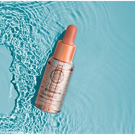 Natura Siberica Serum facial hidratante con Vitamina-C, 30 mL.