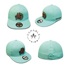 CAPABLE TRIBE Gorra Deportiva Quetzalcoatl – Aztek Pride Verde Aqua (MX/US, Numérica, 7 5/8, Turquesa)