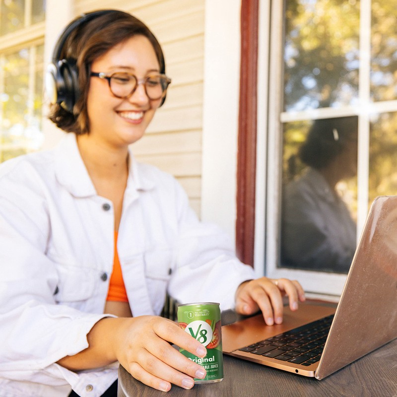 V8 Original 100% Vegetable Juice, 5.5 fl oz Can (24