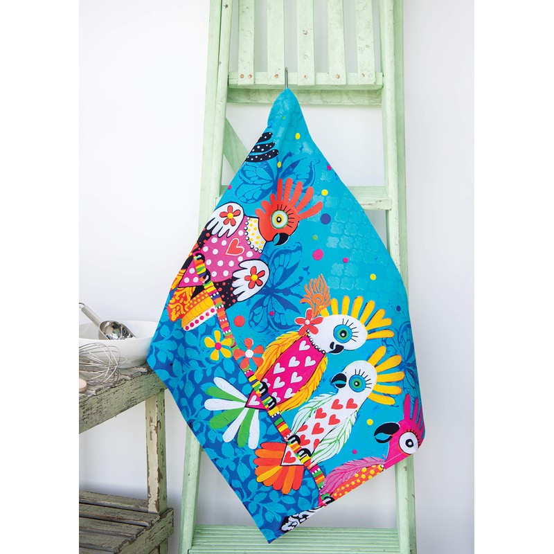 Maxwell & Williams Love Hearts Tea Towel with Bird Design,