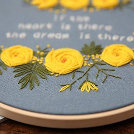 TopHomer Full Range of Embroidery Patterns Including Floral Embroidery Clothes, Bamboo Embroidery Hoops, Colour Threads and Needles (Type D)