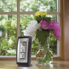 AcuRite 00831A2 Digital Thermometer with Indoor / Outdoor Temperature,Bl