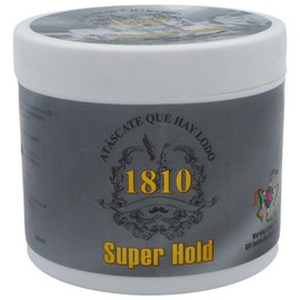 1810 Cera Para Cabello Super Hold. Este producto tiene porque el llenado es realmente de 80 gramos y no de 140 gramos. Fijacion Alta Brillo Medio. Luce tu peinado.