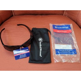 Smith & Wesson Safety/Shooting Range Sunglasses w/Pouch
