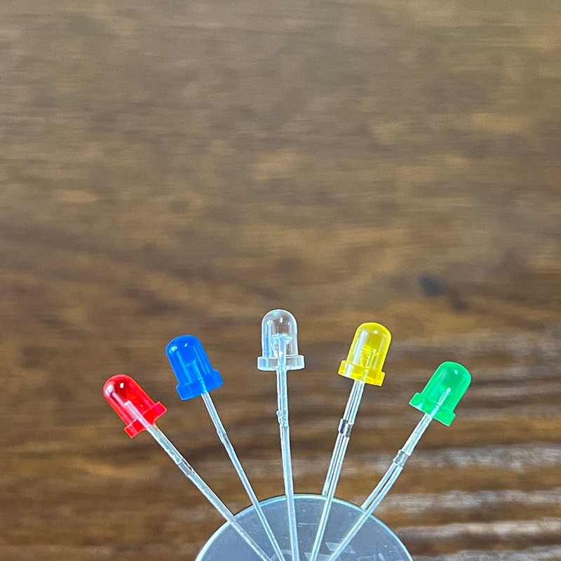 Pack of 120 3 mm LED LEDs, 2 Pin LED