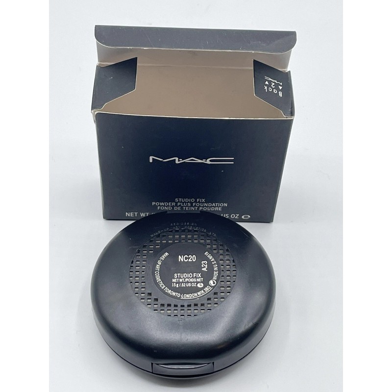 MAC Studio Fix Powder Plus Foundation - NC20 by MAC