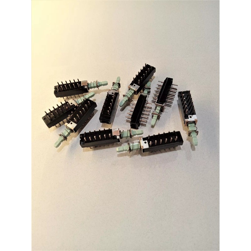 Centralab 4pdt Push Button Switch 12 Pin 1 Position latching