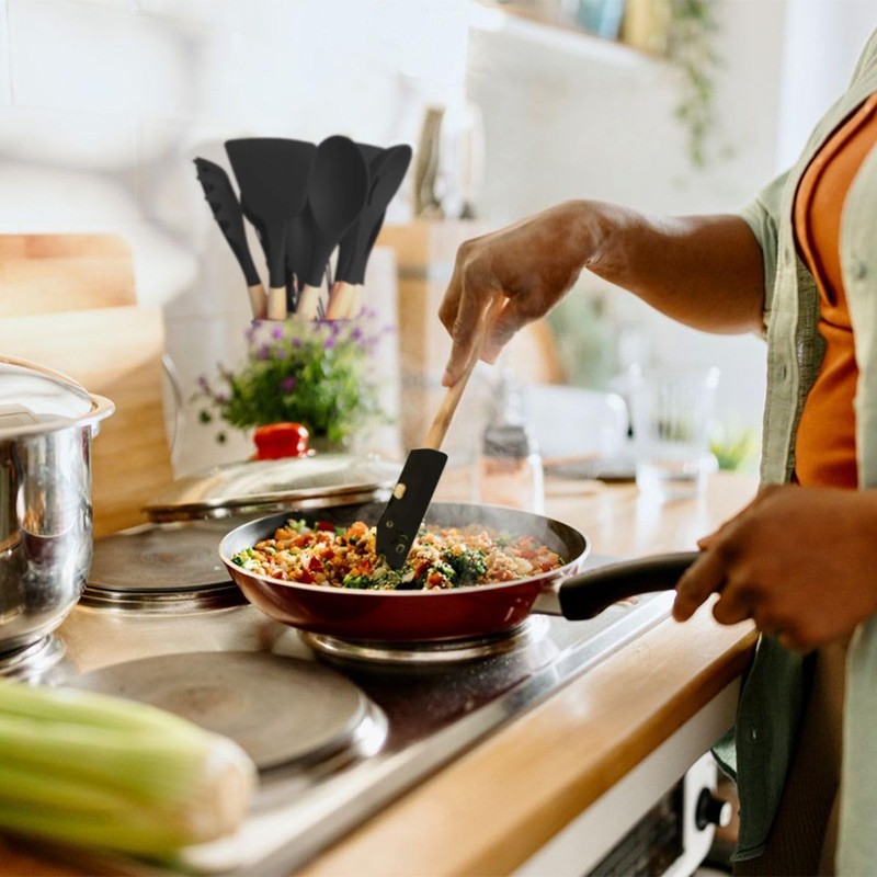 Kitchen Utensils set 12pcs Cookware gadgets with holder Silicone Wood