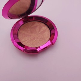 GlamGlow Becca We Know Brillo Gravedad Barro y Rosa Brillo Brillante Perfeccionador de Piel
