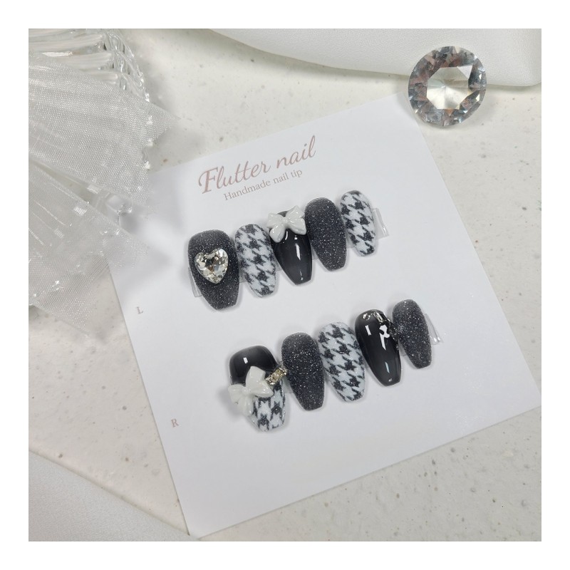 Black lovely hound check handmade nail tip - Short Square