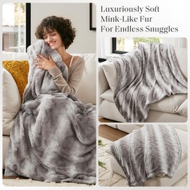 Madison Park Throw Blanket, Soft Faux Fur Blanket Plush Reversible Throw Home Decor, Luxuriously Soft All Seasons Fuzzy & Cozy Blanket, Knitted Throw for Couch, Bed Blanket, Zuri, 50x60 Grey