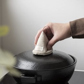 &NE NHK-225-NLBE Triangle Pot Holder, Natural Beige, 4.9 x 3.5 inches (12.5 x 9 cm)