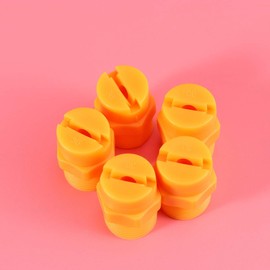 Yardwe 5PCS Flat Fan Spray Tip, 1/2 Inch NPT Male Thread Washer Spray Nozzle Tips Plastic Surface Cleaner Nozzle Tip