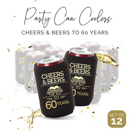 Cheers and Beers to 60 Years Can Coolers, juego de 12, decoraciones de cumpleaños 60 en negro y dorado y recuerdos de fiesta para hombres y mujeres, saludos a 60 años