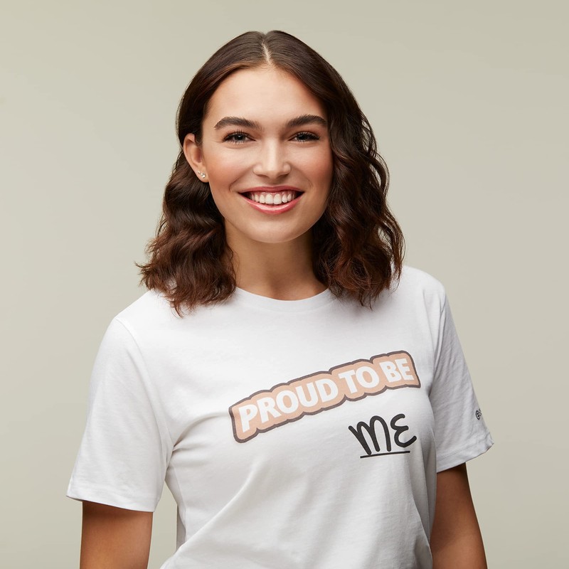 essence Pretty Natural Hydrating Foundation 050 Neutral Champagne - Pack