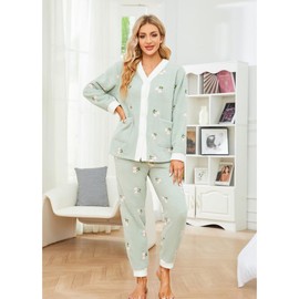 LYCY Womens Fuzzy Plush Pajama Set, Soft Warm Fleece Pajama for Women Cute Embroidered 2-piece Pjs set(Cherry-Light Green,L)