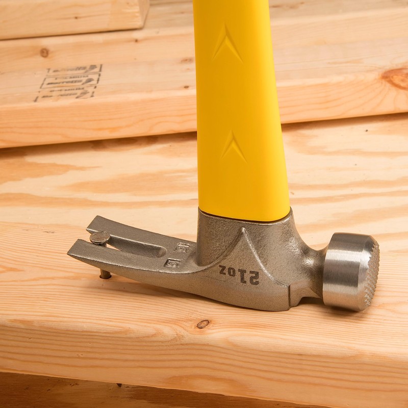 ESTWING Sure Strike Hammer - 21 oz Rip Claw Hammer