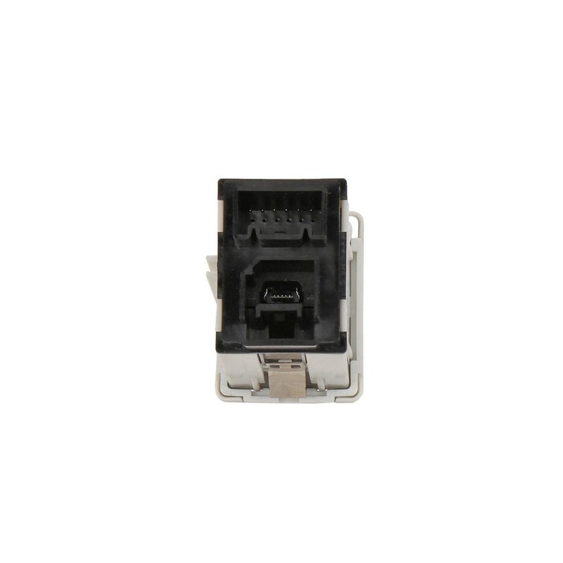 GM Genuine Parts 22836649 Audio Player and USB Receptacle