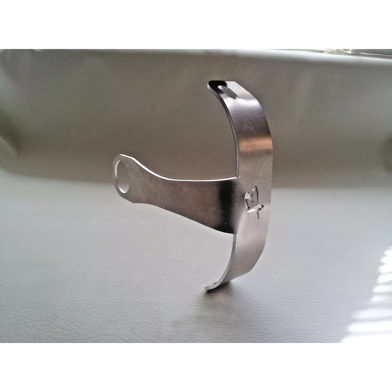 Beetelo Suzuki BOULEVARD Rolled License Plate Bracket for M109R M50