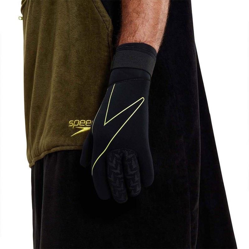 Speedo Swimming Gloves | Essentials for the Pool for Unisex