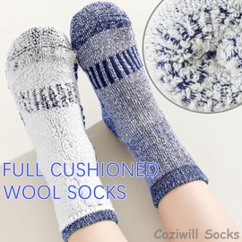 Kids Wool Socks Boys Thick Thermal Hiking Socks Girls Warm Winter Crew Boot Socks 7-10 Years Gifts 4 Pairs (Navy, M)