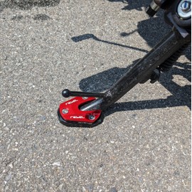 GOLDFAUST REBEL/REBEL MC49/MC49 250cc 500cc Side Stand Cover Side Stand End Black Red Custom Parts Parts Dress Up MC49 PC60 (Black)