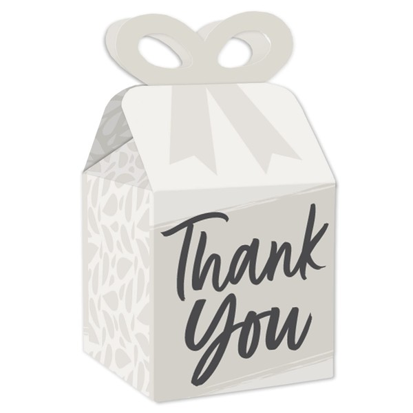 Big Dot of Happiness Champagne Elegantly Simple - Square Favor