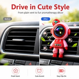 Astronaut Bear Silicone Keychain for Bags & Keys – Lightweight Space-Themed Charm for Backpacks, Luggage & Gifts
