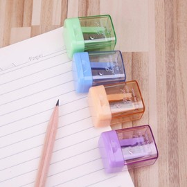1Pc Random Color Mini Manual Portable Pencil Sharpener for Student Office Stationery Pencil Sharpeners