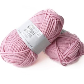 Superwash 100% Merino Wool for Knitting and Crocheting, 3 or Light, DK, Light Worsted Weight, Extra Fine Merino Drops, 51g, 115 yards per ball (25 Pink)