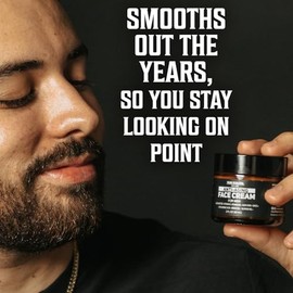 Viking Revolution Crema facial antienvejecimiento para hombres - Crema hidratante facial para hombres con ácido hialurónico, aloe vera, vitamina E - C