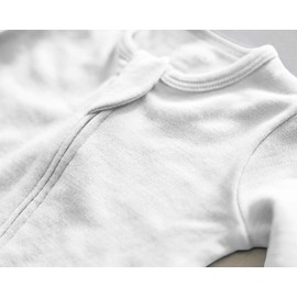 Woolino Toddler Footie Sleeper, Merino Wool Baby Pajamas, Baby Footed One-Piece Sleeper Jumpsuit, Front Zip Footie Romper for Boy & Girl, Unisex, 6-9m, Oat