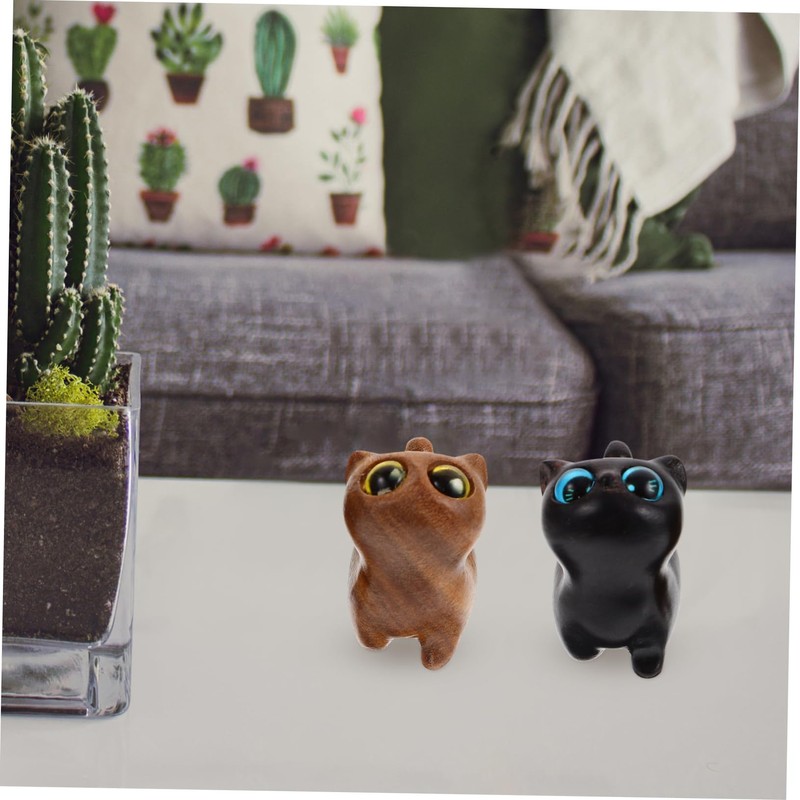ORFOFE 2Pcs Cat Figurine Natural Sandalwood Carved Cat Statues for