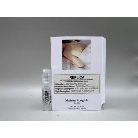 Maison Martin Margiela LOT OF 5 MAISON MARGIELA REPLICA "LAZY SUNDAY MORNING' EAU DE TOILETTE 1.2ML*5