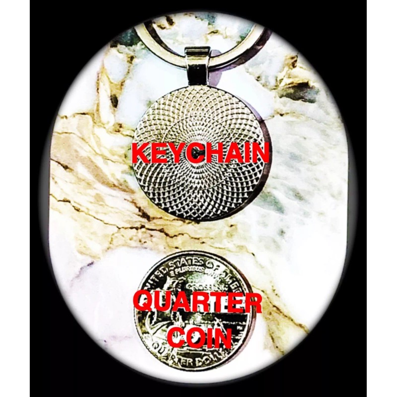 PRETTY RECKLESS TAYLOR MOMSENSERI