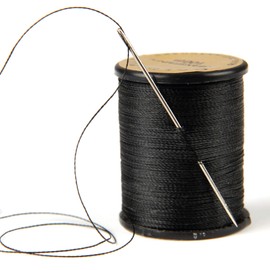 Bestlivings Denim Thread in Black, 2 x 100 m Quality Sewing Thread in 210 D/2, Denim Yarn, 100% Nylon, Tear-Resistant Yarn for the Sewing Machine
