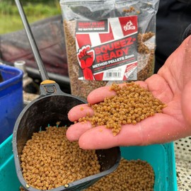 Fjuka Squeez-Ready Method Pellet 2mm | Ready-prepped Method feeder pellet | Carp, F1s, tench, bream etc | 500g Bag