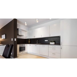 Twister Classic, weiss; einfache Montage. Keine Schrauben, ein Haken genügt. Patentiert. Decken- und Wandleuchte, E27