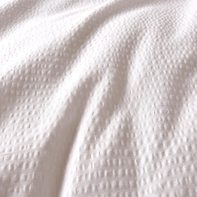 TRAUMSCHLAF Seersucker Bed Linen Plain White, Pillowcase Single 40 x