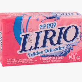 Lirio Laundry Bar Soap 400 gm - Single Bar for Effective Cleaning Power - Color: Lirio Pink - 400g