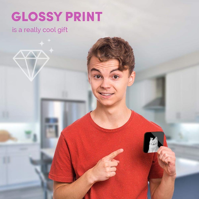 1 x Square MDF Fridge Magnet - Cute Smiling White