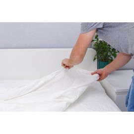 GRANA HOME Fitted Sheet 140 x 200 x 18 cm - Fitted Sheet - Bed Linen Made of 100% Cotton - Soft, Breathable and Easy Care - for Restful Sleep