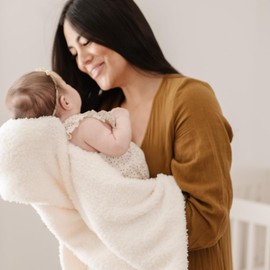 SARANONI Bamboni Luxury Baby Blanket (Ivory, Receiving Blanket 30" x 40")