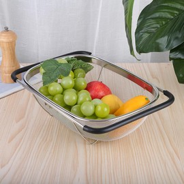 Premium Quality Over The Sink Stainless Steel Oval Colander, Expandable Rubber Grip Handles - Strain, Drain, Rinse Fruits, Vegetables