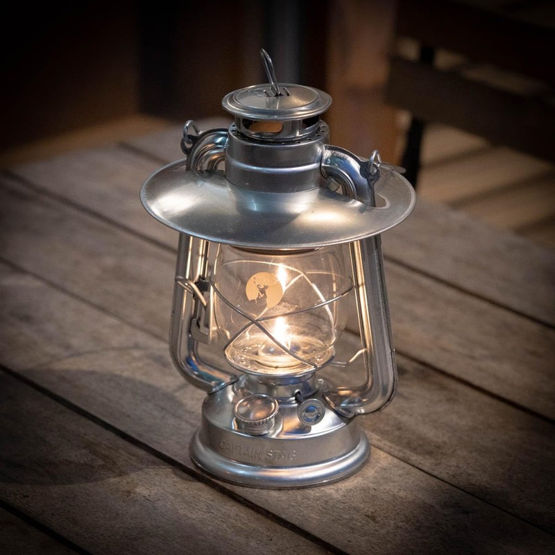 Captain Stag UK-506 CS Oil Lantern, Camping Emergency Lantern, Light,